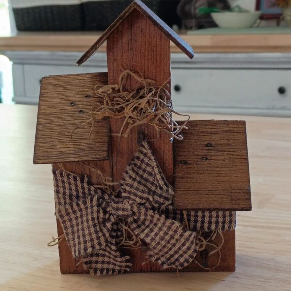 Small Wooden Birdhouse Shelf Decoration or Key Holder Farmhouse Country Decor